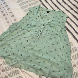 Womens mint ice cream flowy tank top